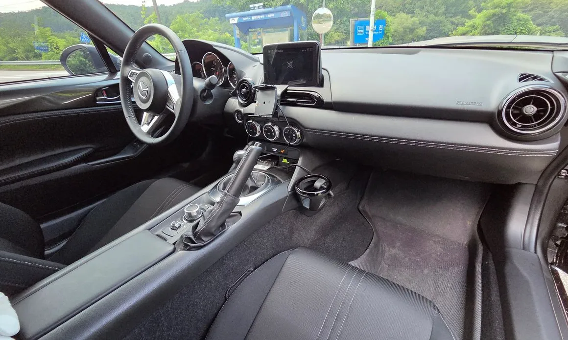 Mazda MX-5 Miata