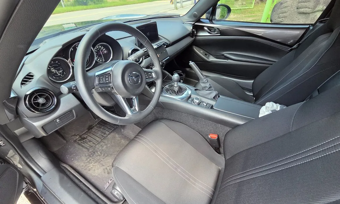 Mazda MX-5 Miata