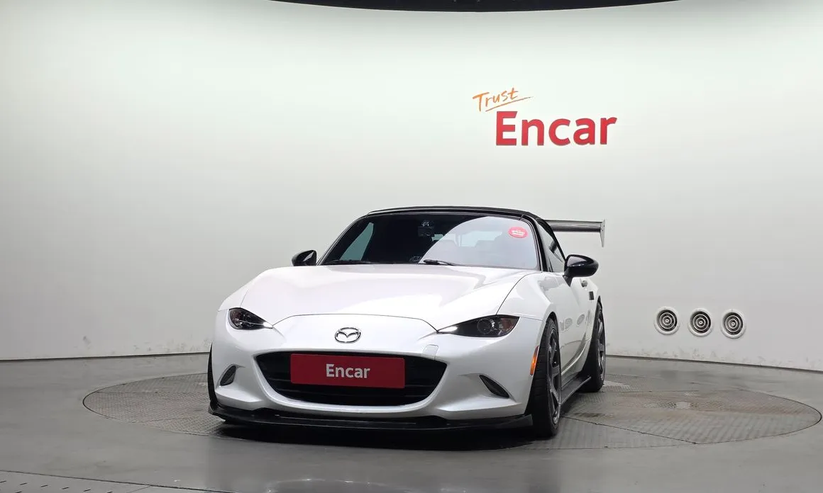 Mazda MX-5 Miata