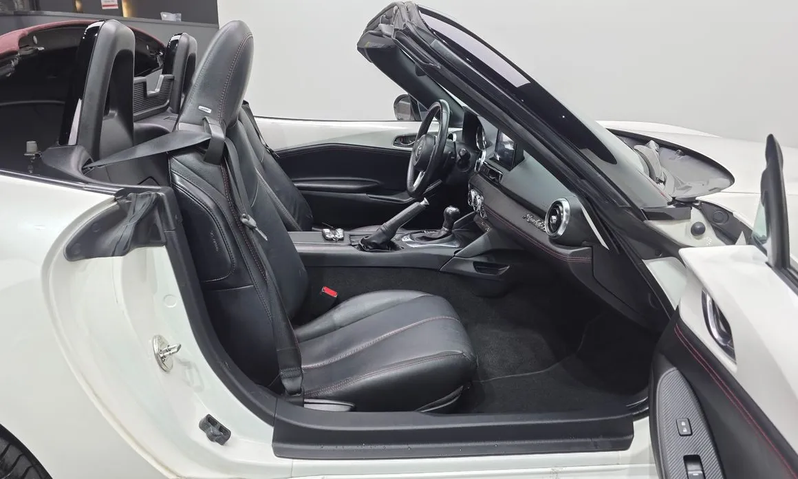 Mazda MX-5 Miata