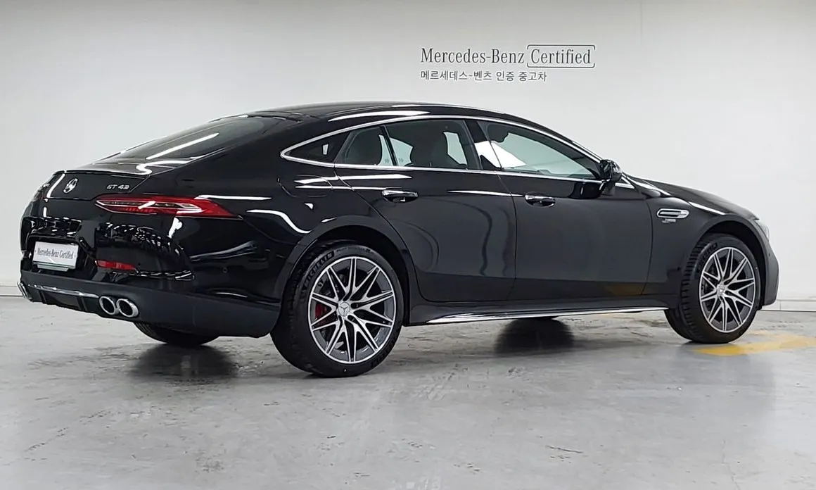 Mercedes-Benz AMG GT