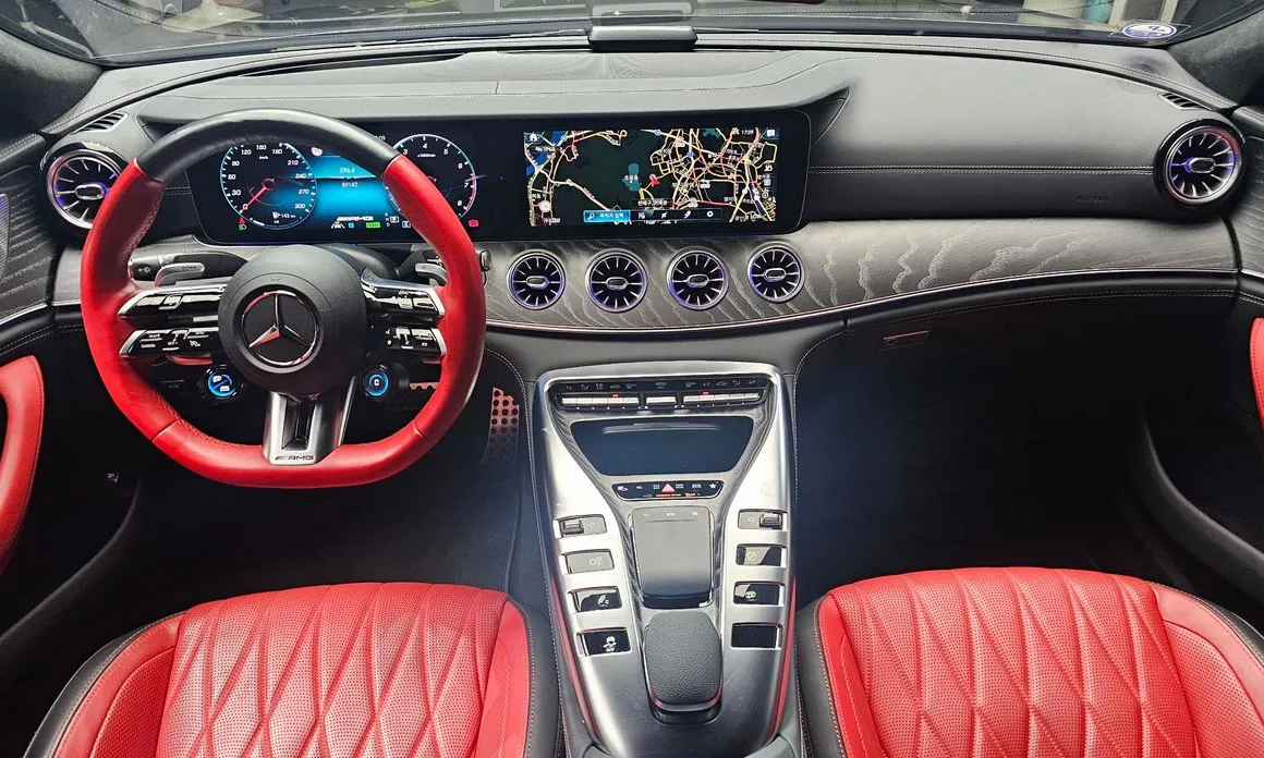 Mercedes-Benz AMG GT