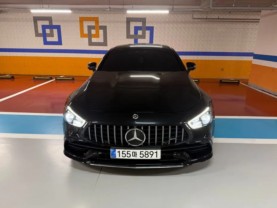Mercedes-Benz AMG GT
