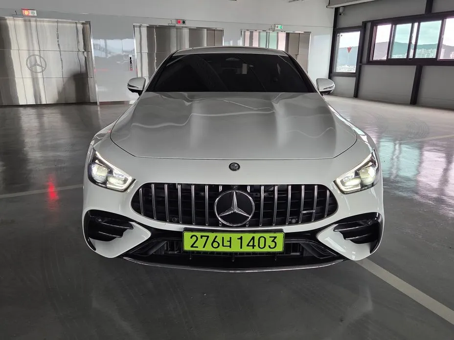Mercedes-Benz AMG GT