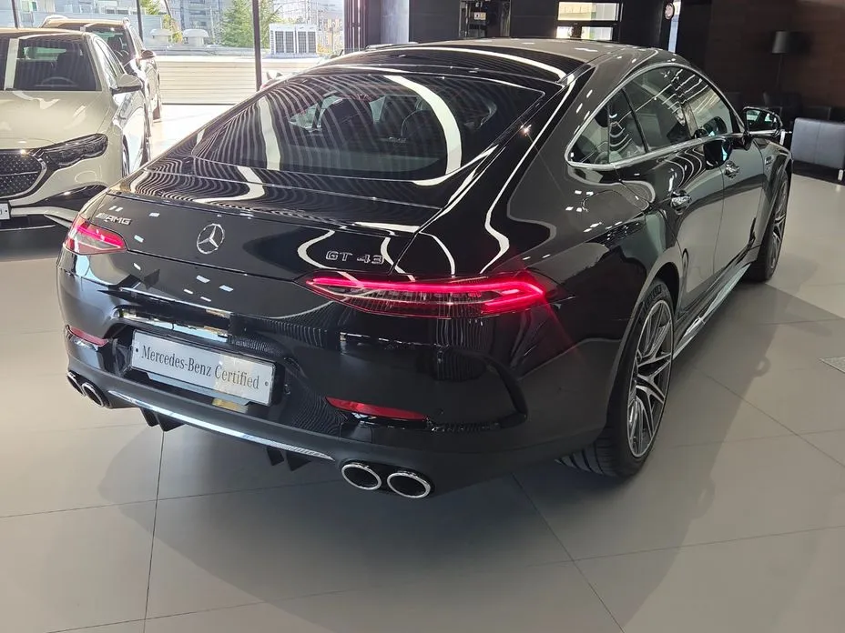 Mercedes-Benz AMG GT