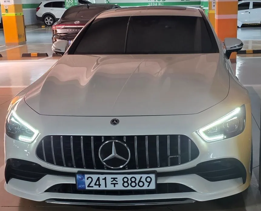 Mercedes-Benz AMG GT