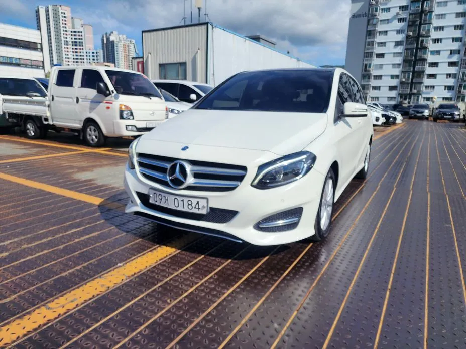 Mercedes-Benz B-Class