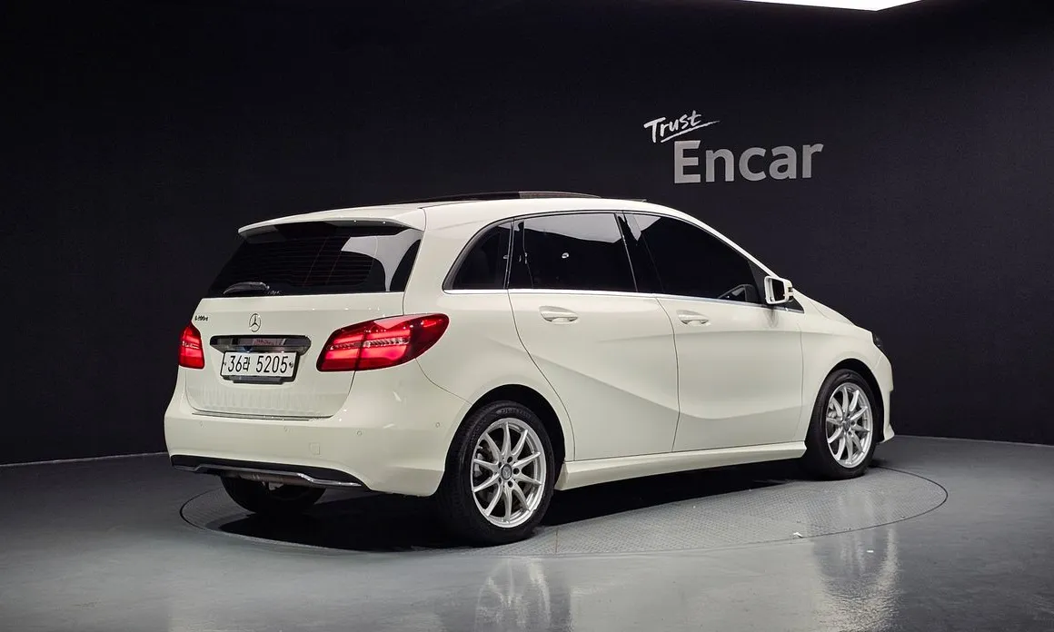 Mercedes-Benz B-Class