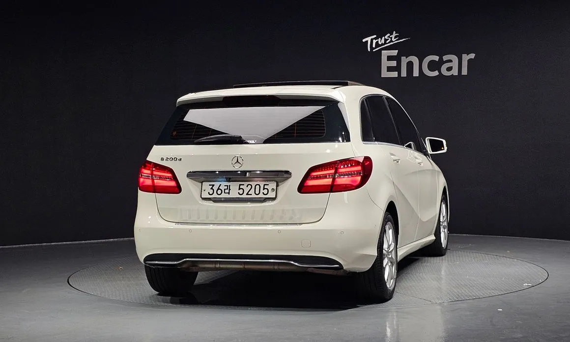 Mercedes-Benz B-Class