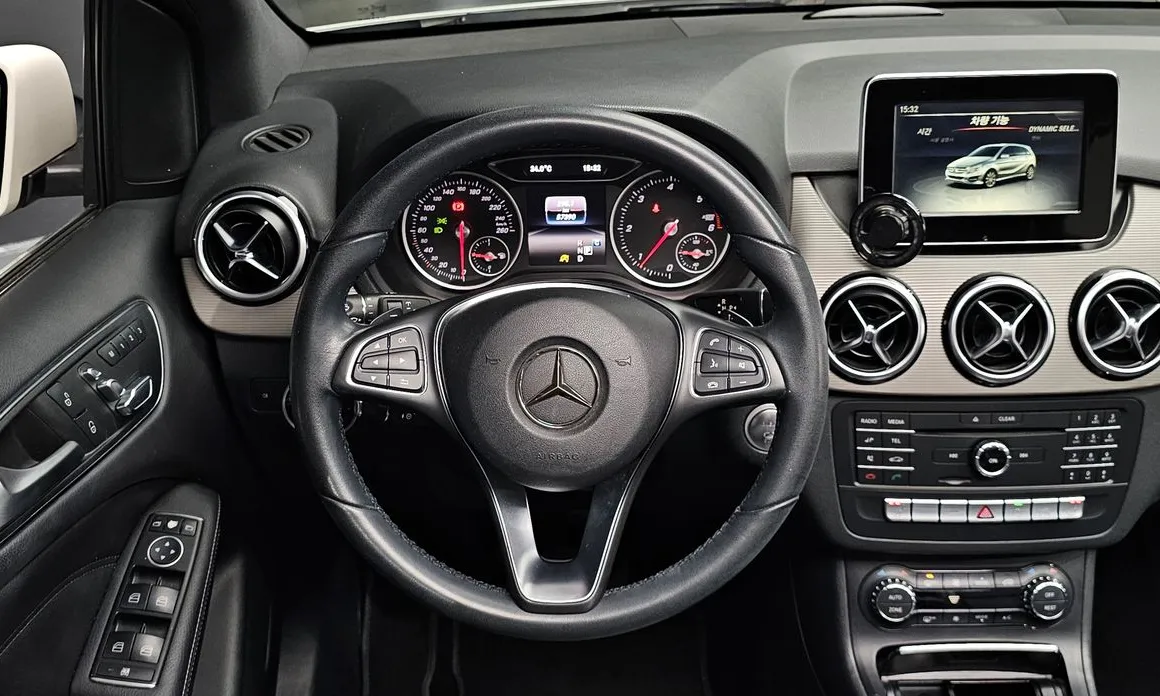 Mercedes-Benz B-Class