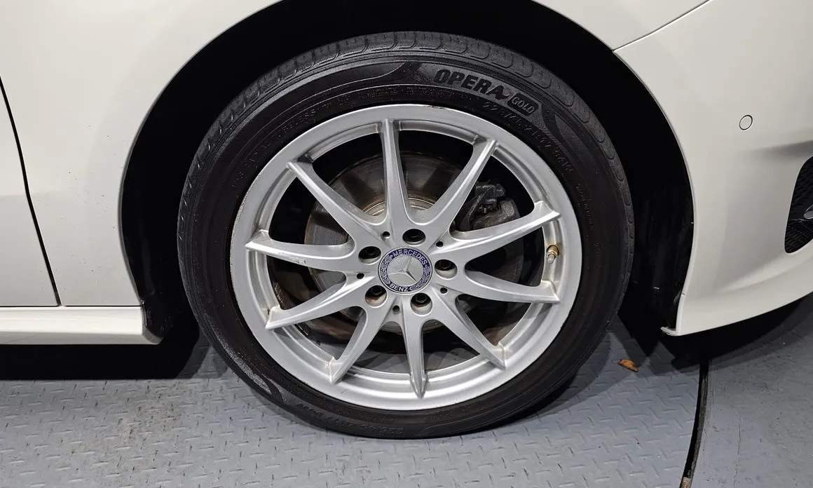 Mercedes-Benz B-Class
