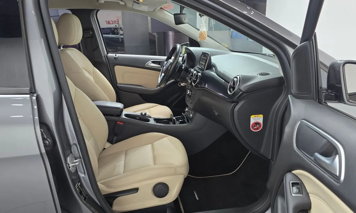 Mercedes-Benz B-Class