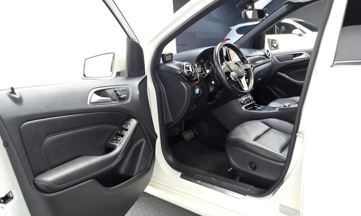 Mercedes-Benz B-Class