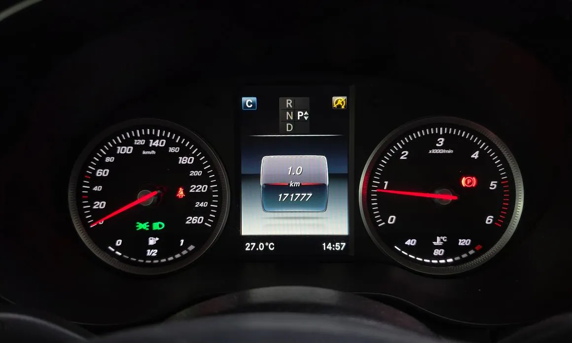 Mercedes-Benz C-Class