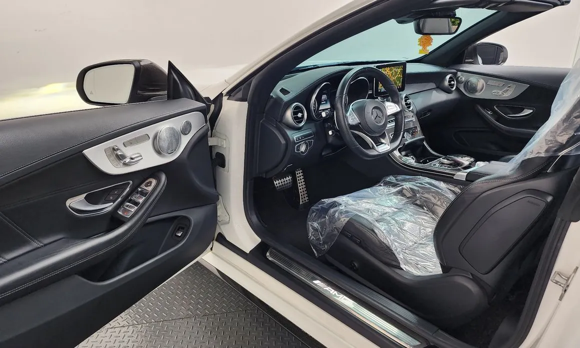 Mercedes-Benz C-Class