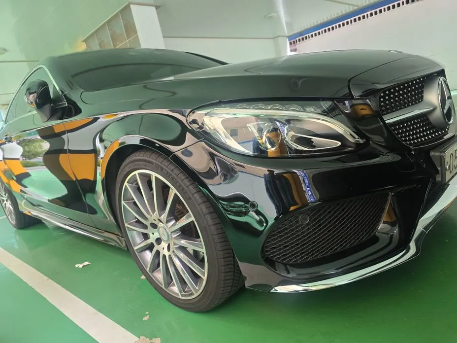 Mercedes-Benz C-Class