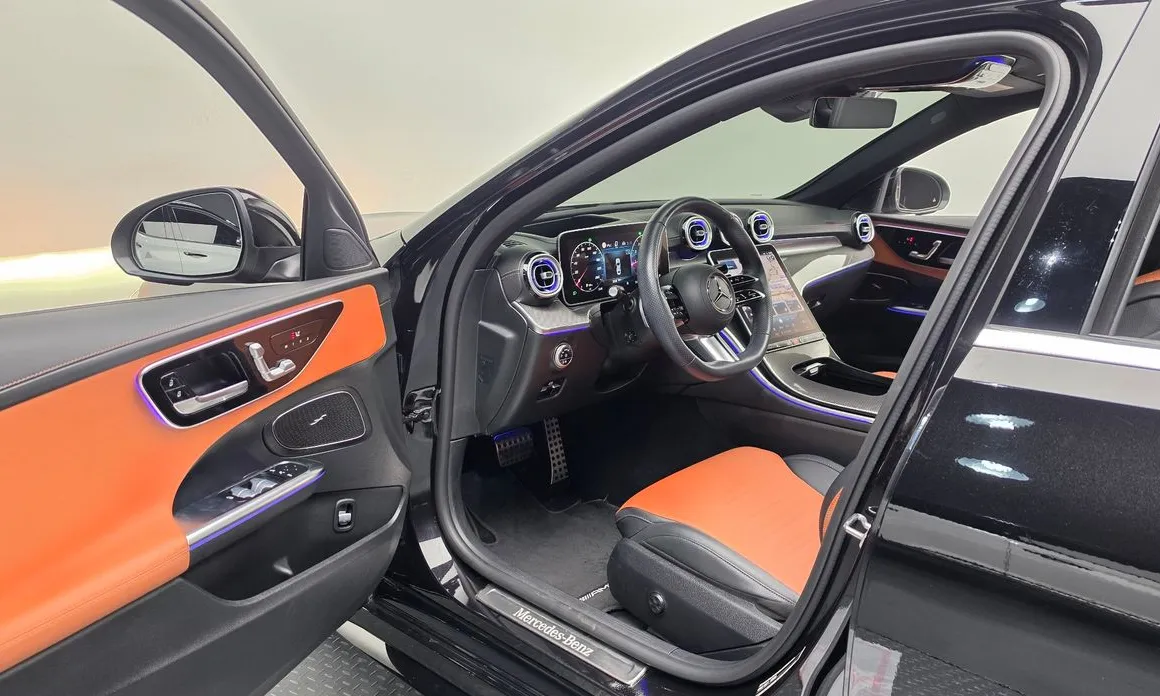 Mercedes-Benz C-Class