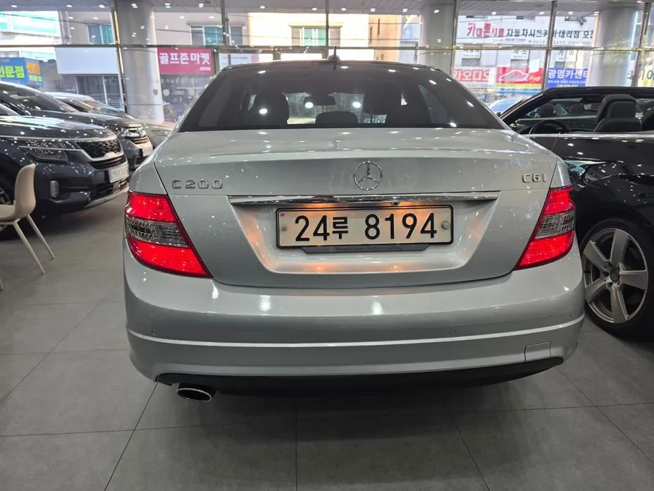 Mercedes-Benz C-Class