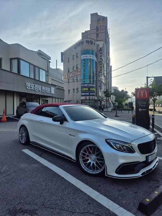 Mercedes-Benz C-Class