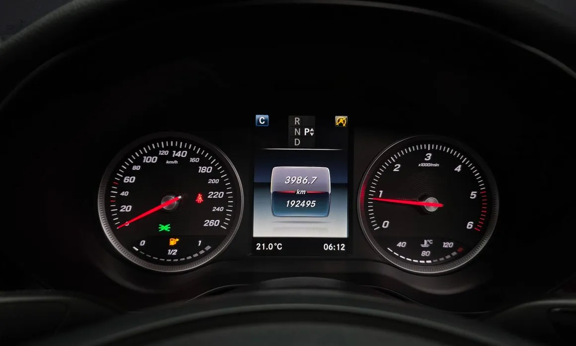 Mercedes-Benz C-Class