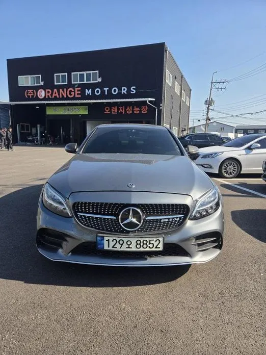 Mercedes-Benz C-Class