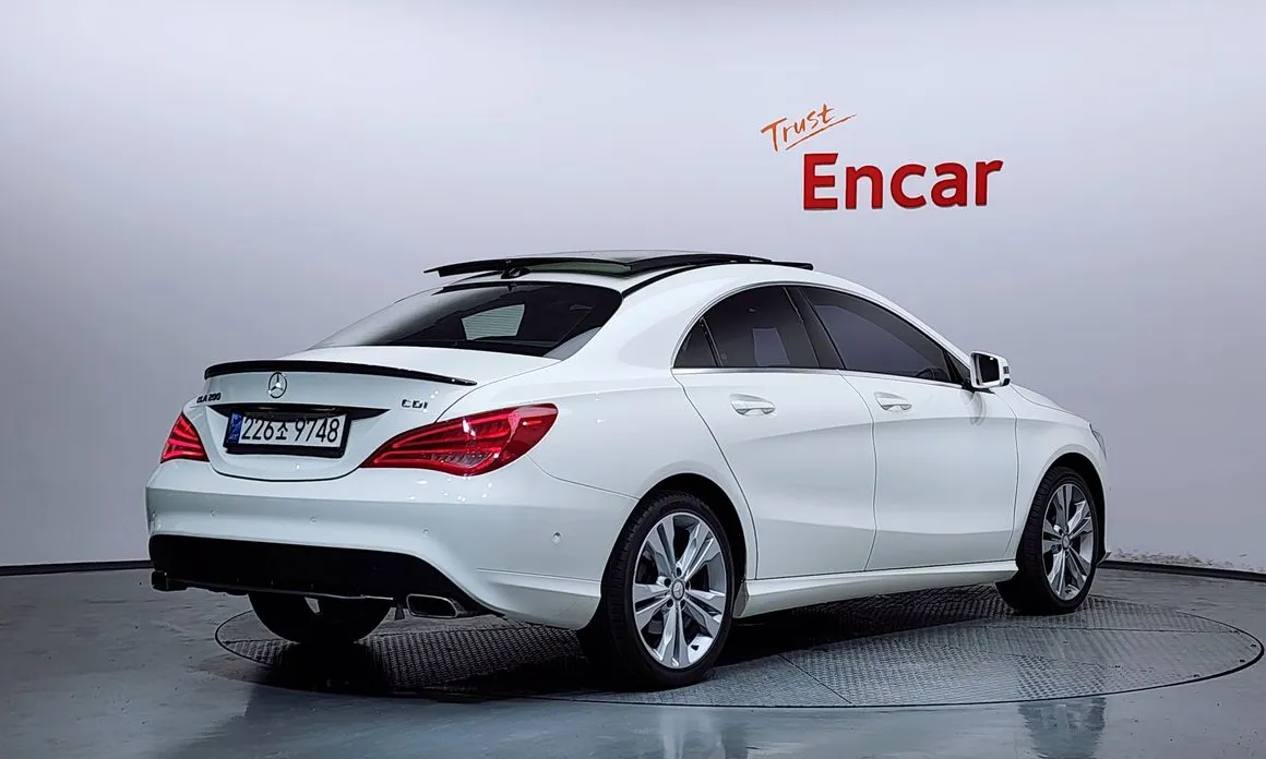 Mercedes-Benz CLA-Class