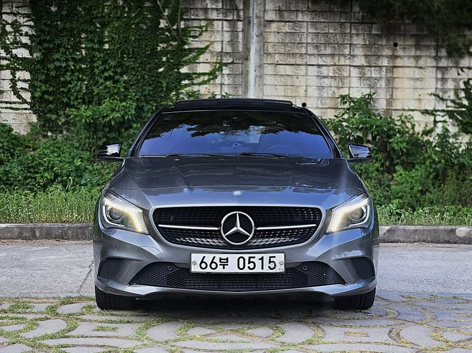 Mercedes-Benz CLA-Class