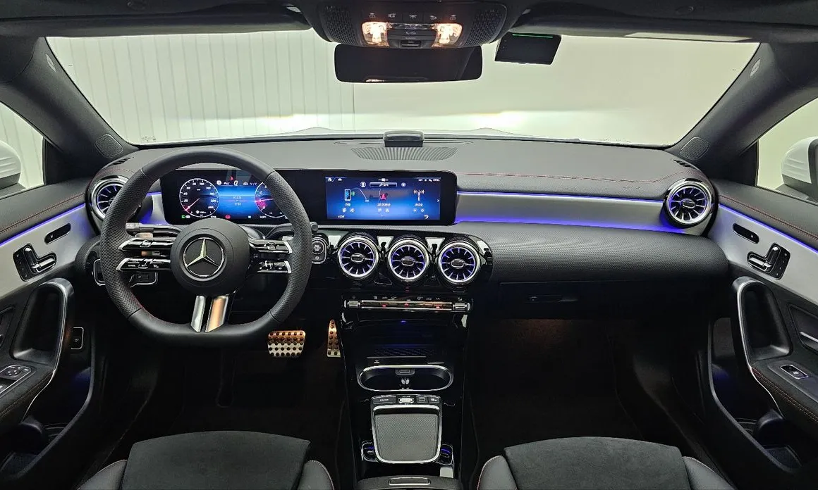 Mercedes-Benz CLA-Class