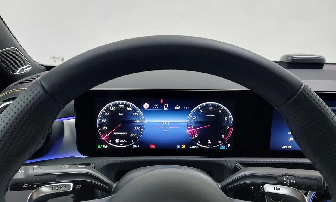 Mercedes-Benz CLA-Class