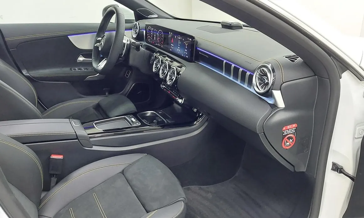 Mercedes-Benz CLA-Class