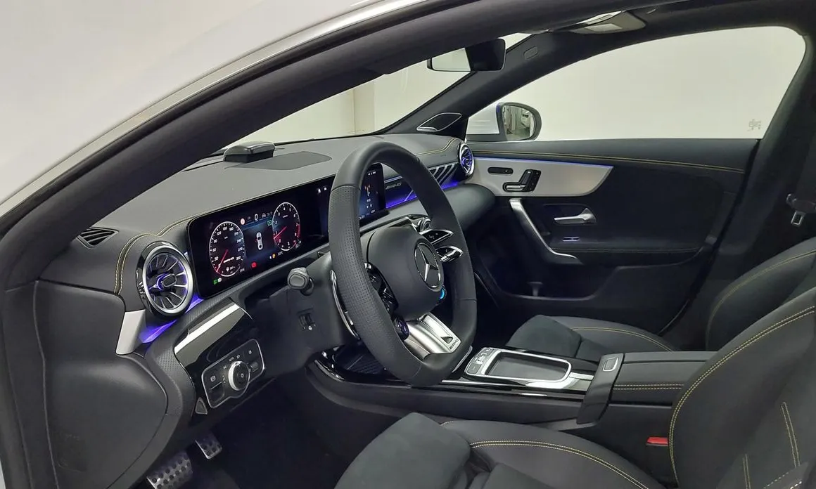 Mercedes-Benz CLA-Class