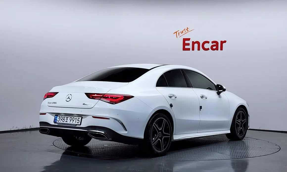 Mercedes-Benz CLA-Class