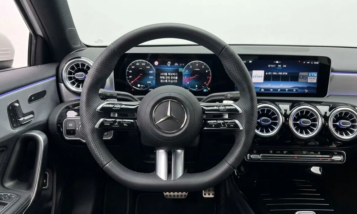 Mercedes-Benz CLA-Class