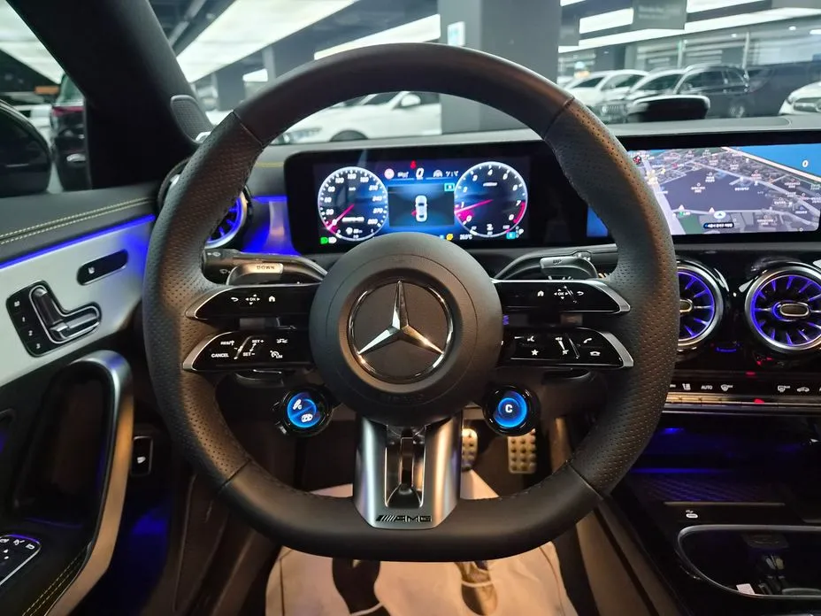 Mercedes-Benz CLA-Class