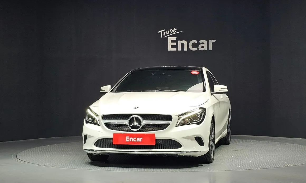 Mercedes-Benz CLA-Class