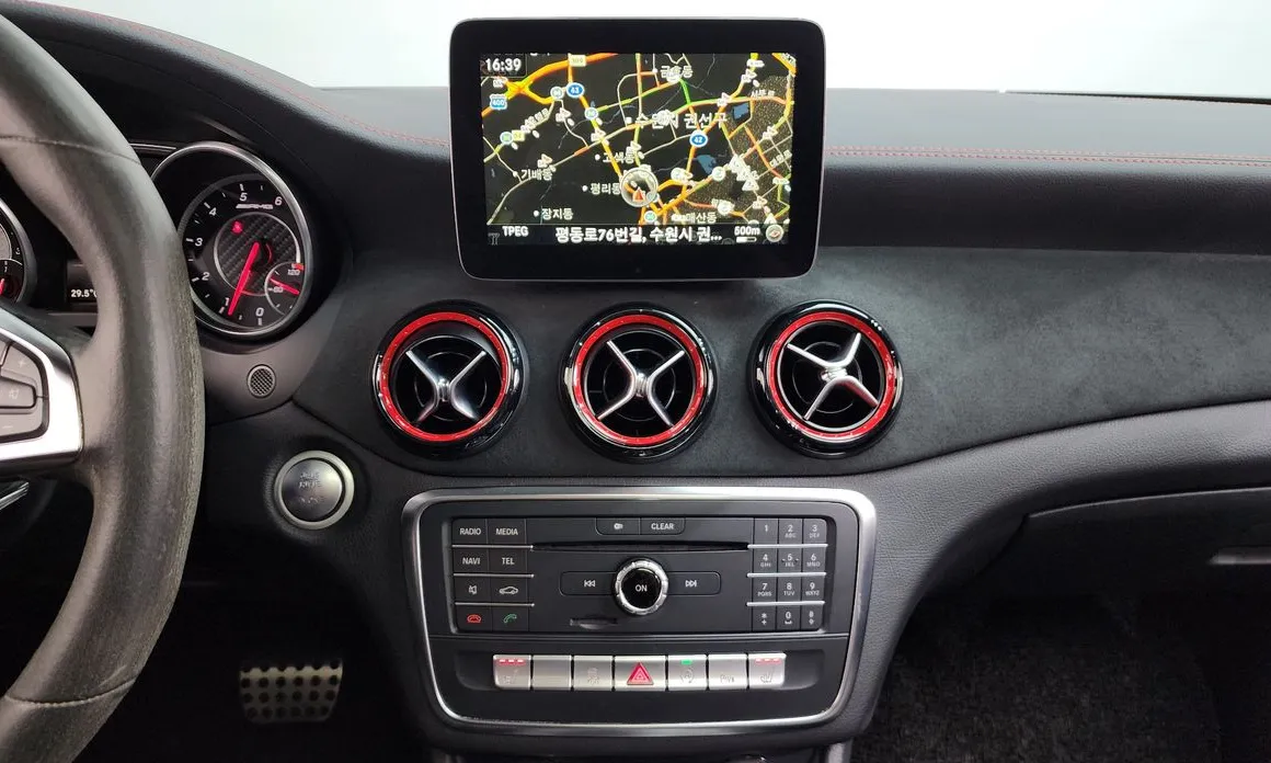 Mercedes-Benz CLA-Class