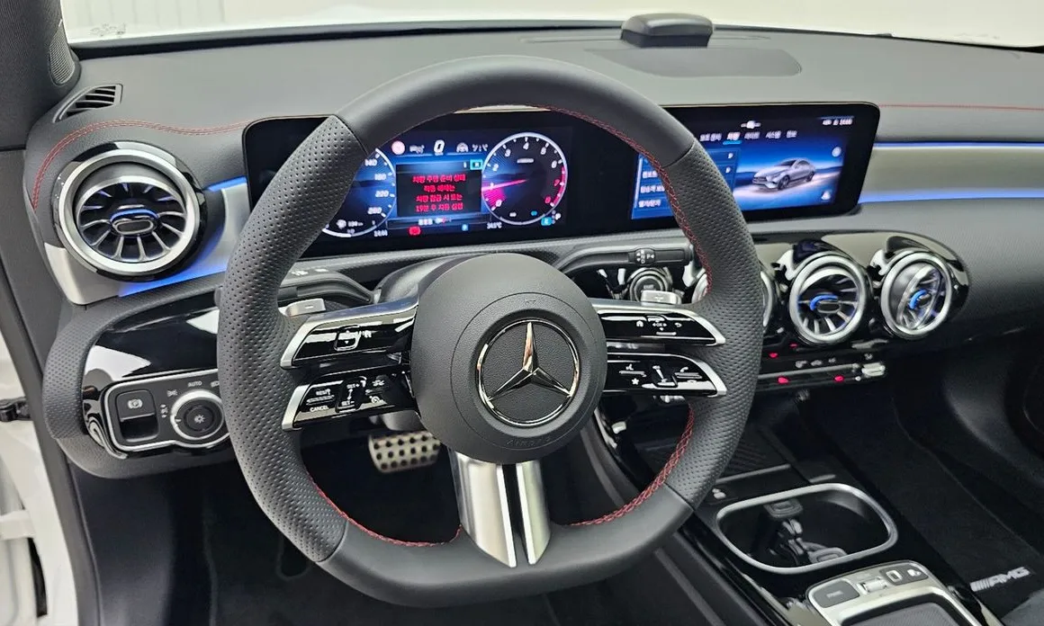 Mercedes-Benz CLA-Class