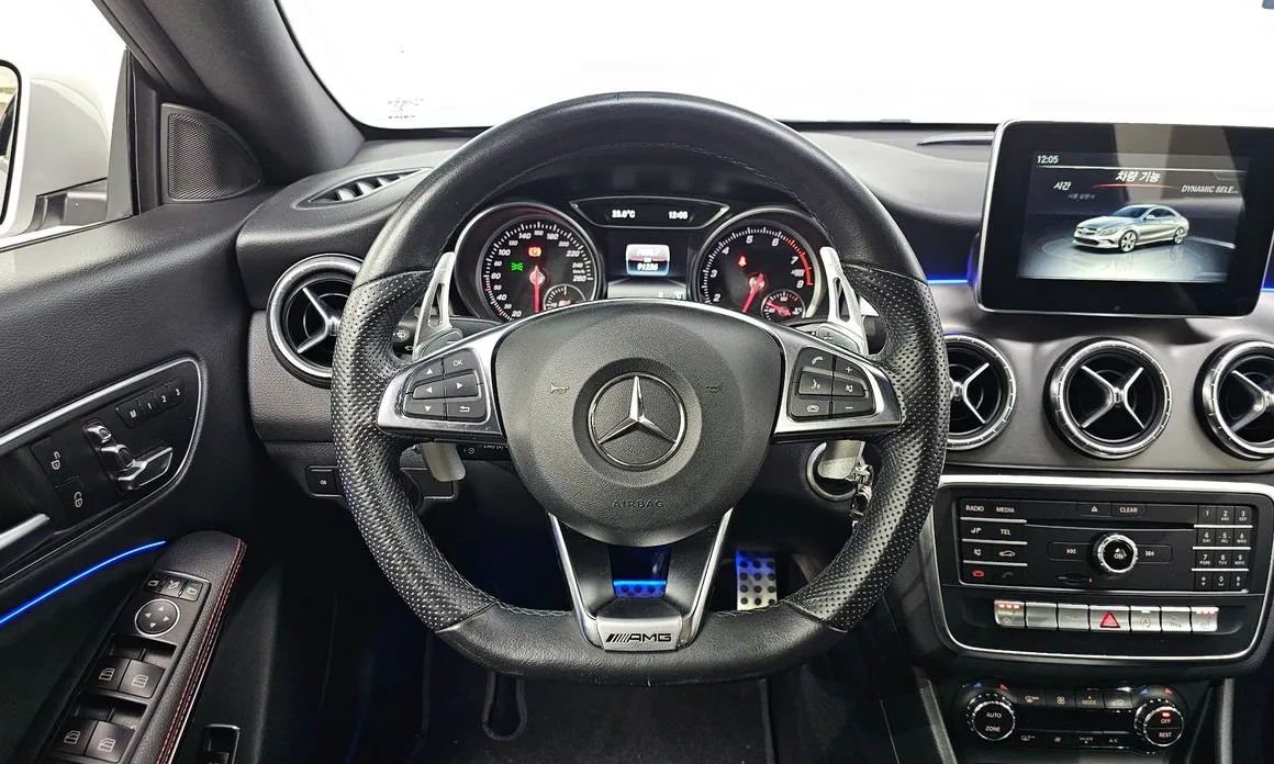 Mercedes-Benz CLA-Class