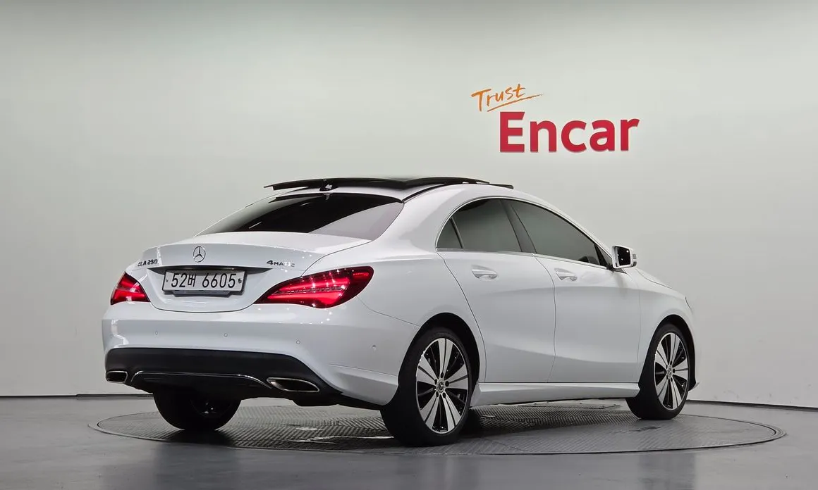 Mercedes-Benz CLA-Class