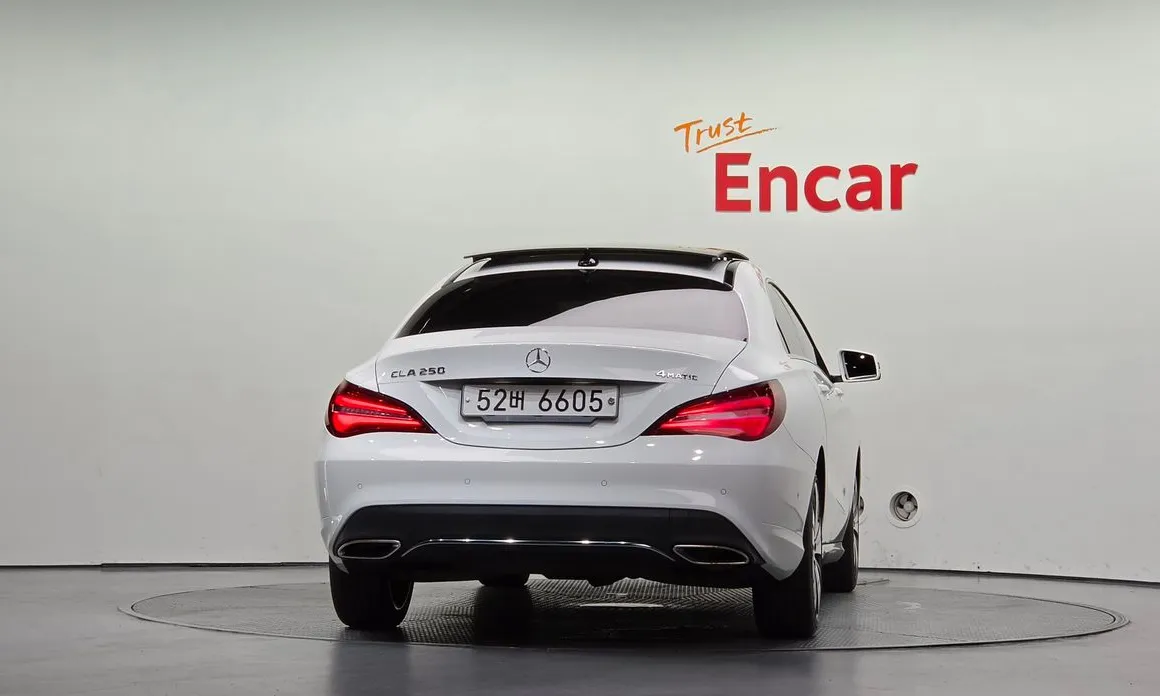 Mercedes-Benz CLA-Class