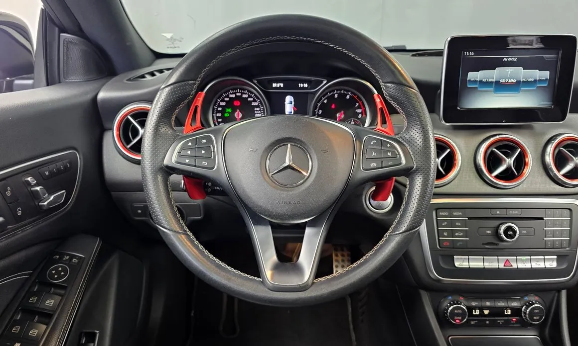 Mercedes-Benz CLA-Class