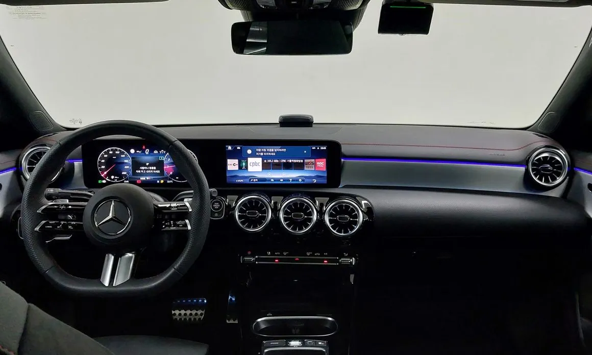 Mercedes-Benz CLA-Class