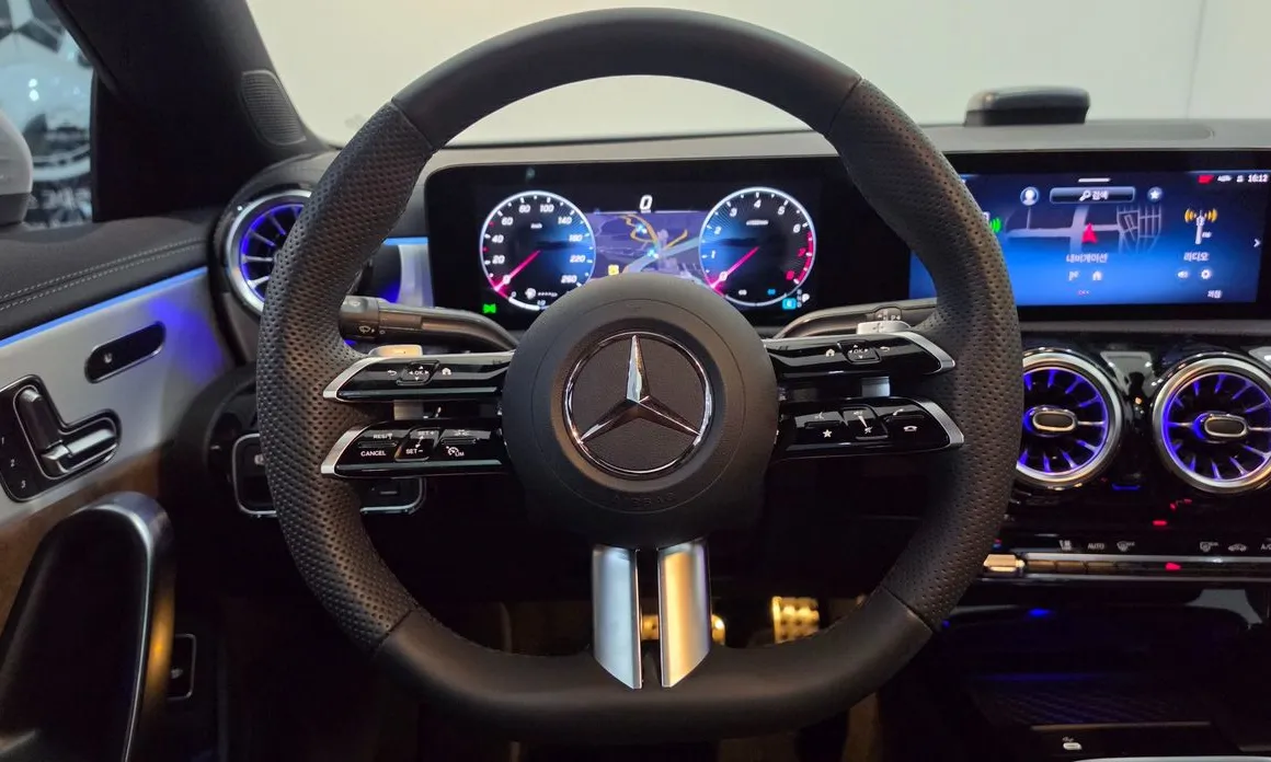Mercedes-Benz CLA-Class