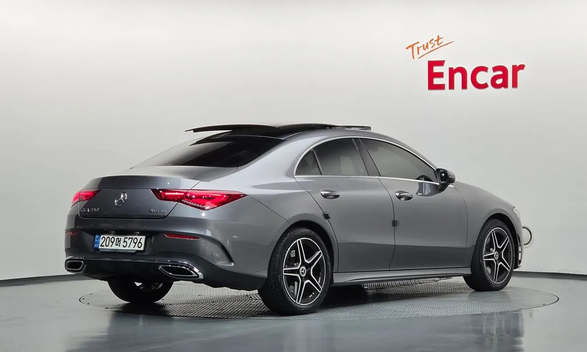 Mercedes-Benz CLA-Class