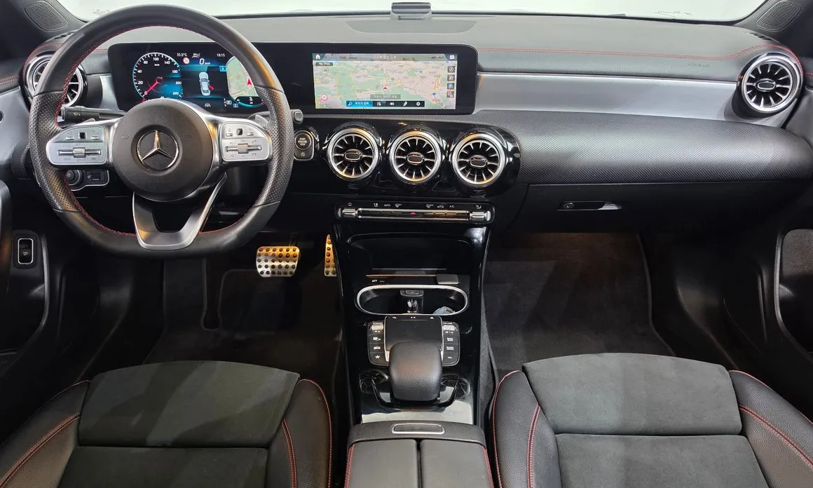 Mercedes-Benz CLA-Class
