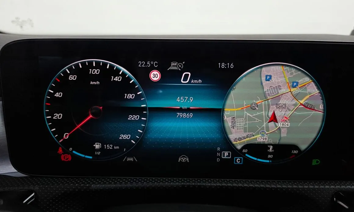 Mercedes-Benz CLA-Class