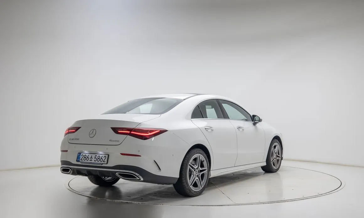 Mercedes-Benz CLA-Class