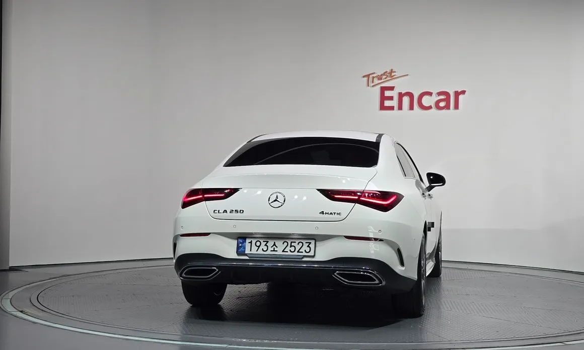 Mercedes-Benz CLA-Class