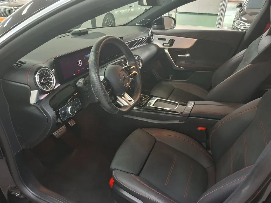 Mercedes-Benz CLA-Class
