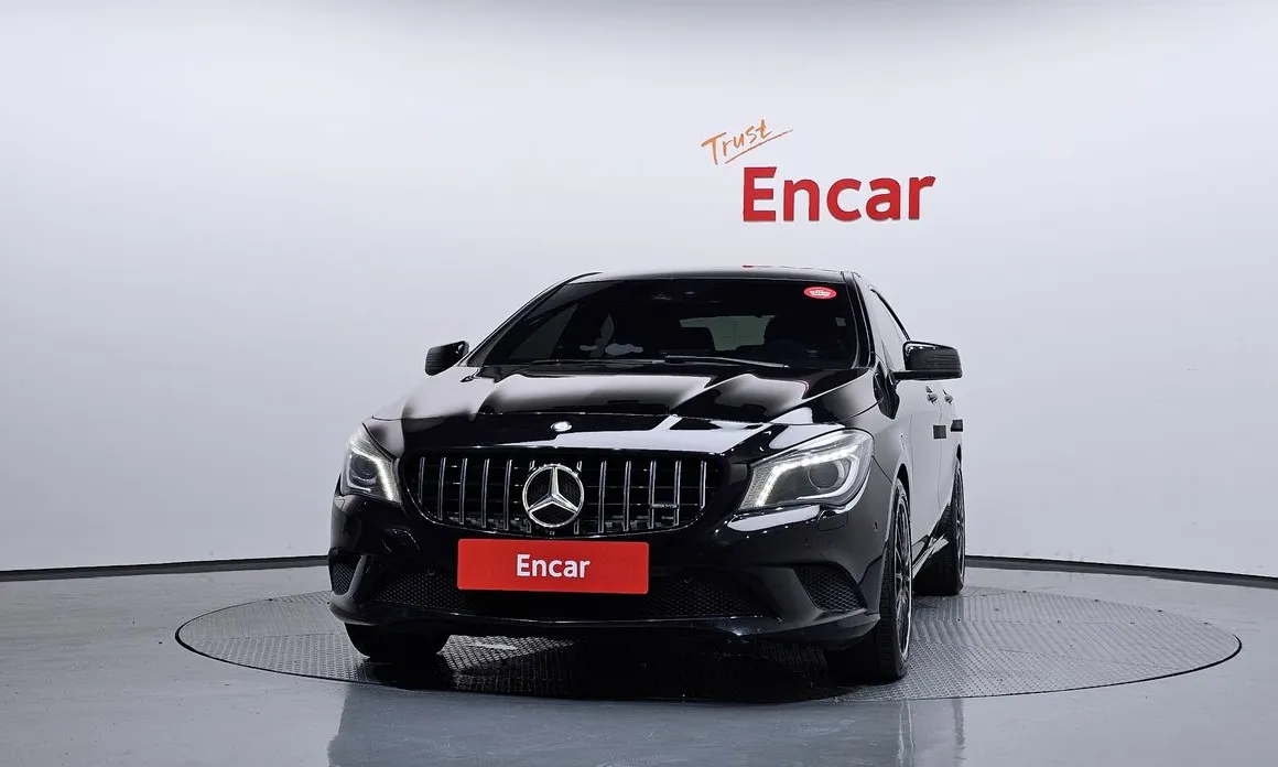 Mercedes-Benz CLA-Class